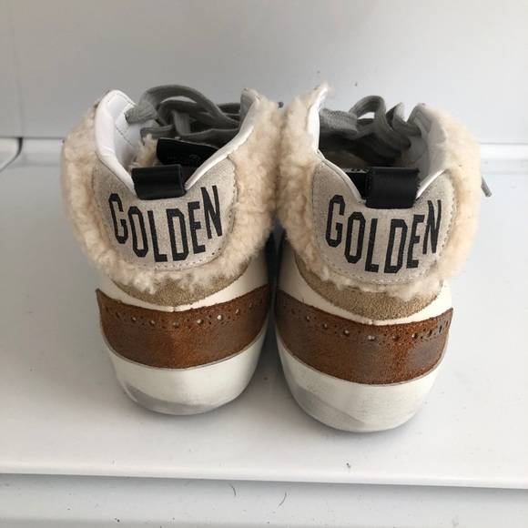 SOLD - Golden Goose shearling midstars - Picture 3 of 10